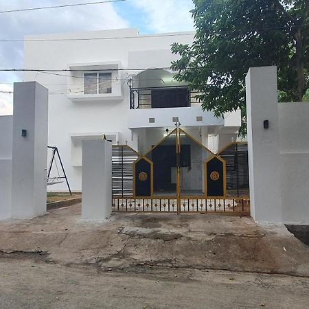Apartamento Oonjal Veedu Kuttālam Exterior foto