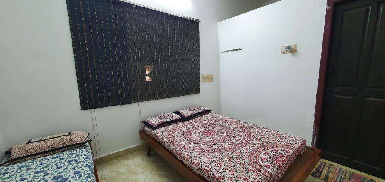 Apartamento Oonjal Veedu Kuttālam Exterior foto