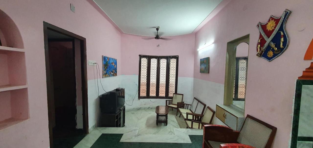 Apartamento Oonjal Veedu Kuttālam Exterior foto